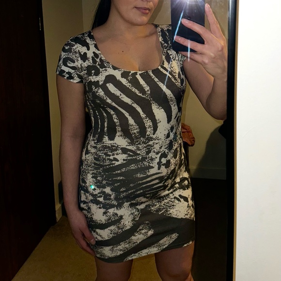 FORVER 21 Animal Inspired Printed Dress - Printed - Picture 1 of 7